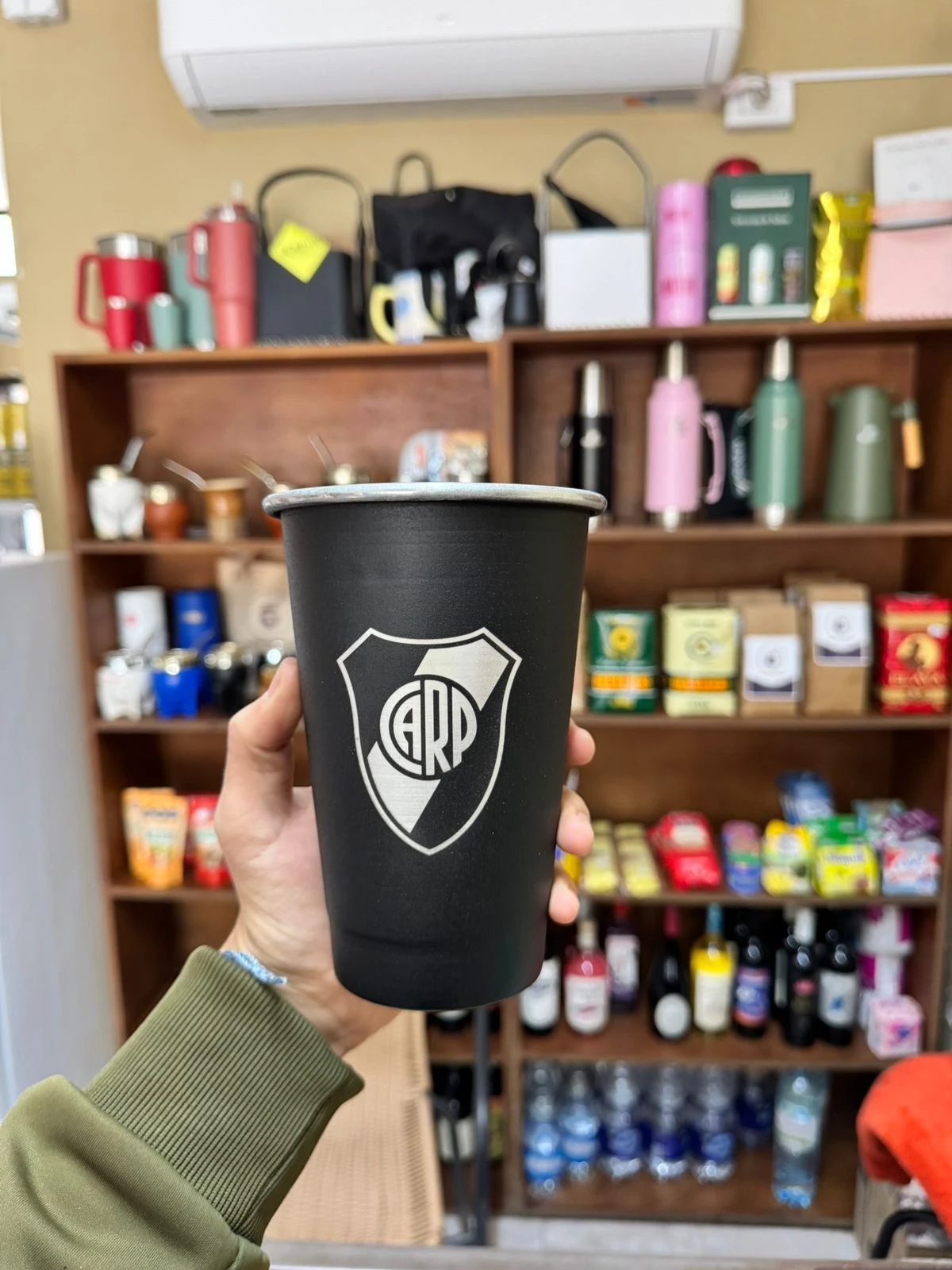 Vasos grabados, Equipos - 4