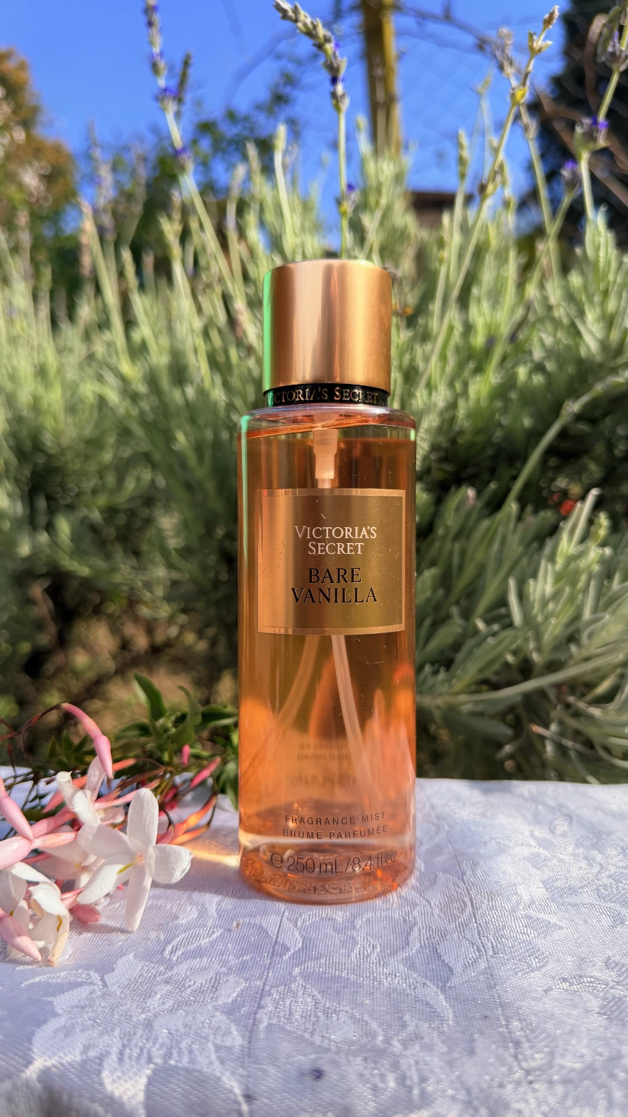 Victoria's Secret Bare Vanilla Body Splash - 1